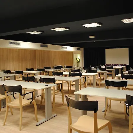 Porta Готель Скоп'є